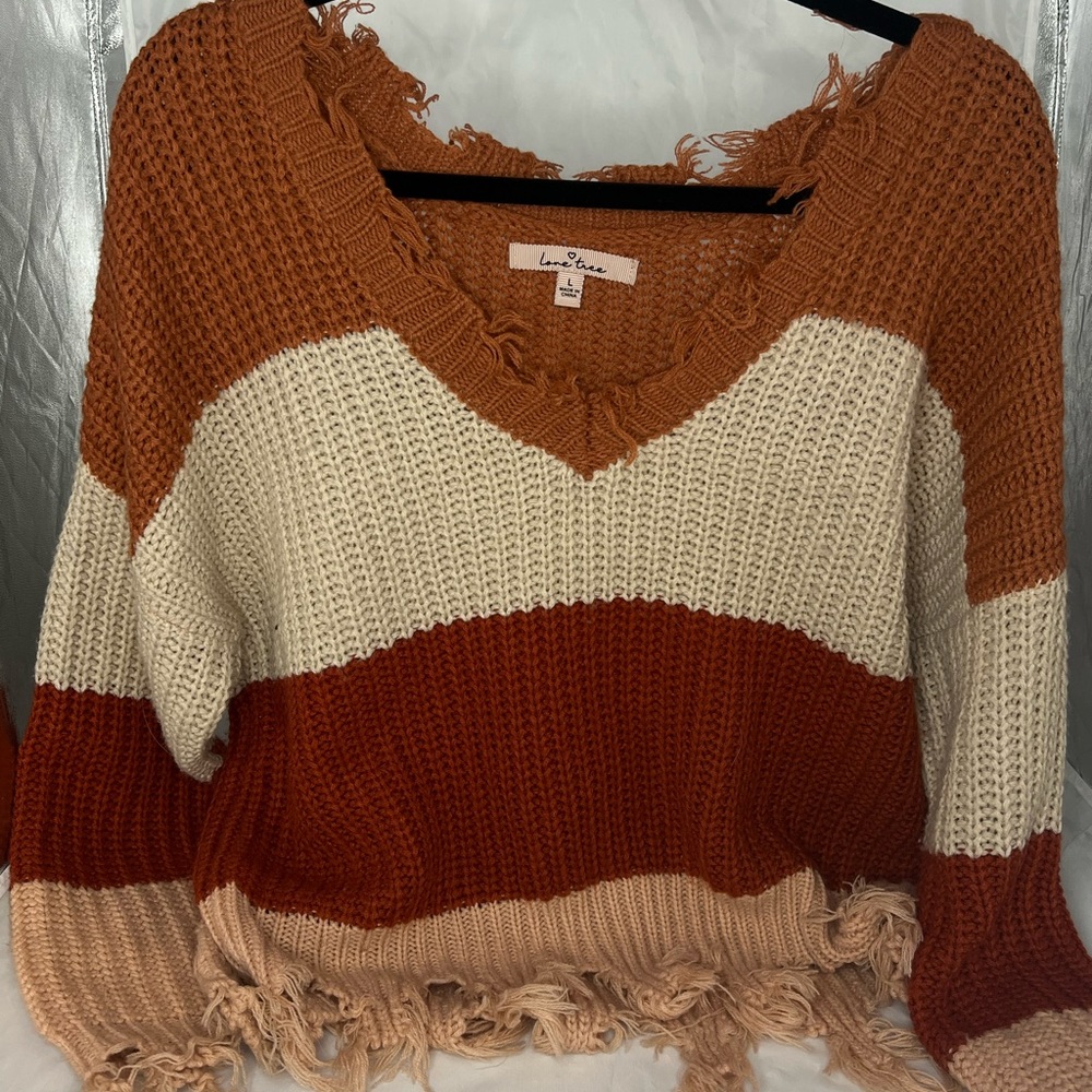 Color block sweater - tattered seams